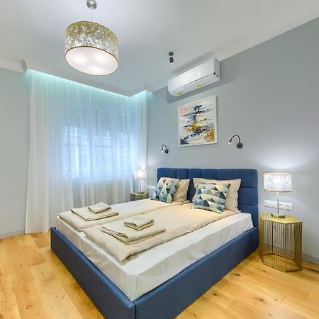 Premium Apartments Lovely 2Bd Near The Parliament Sofia Exterior foto